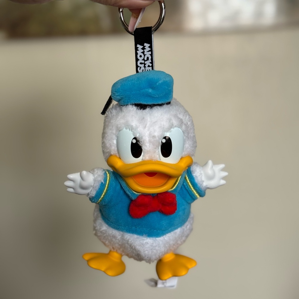 Pop Mart Mickey Family Cute together keychain